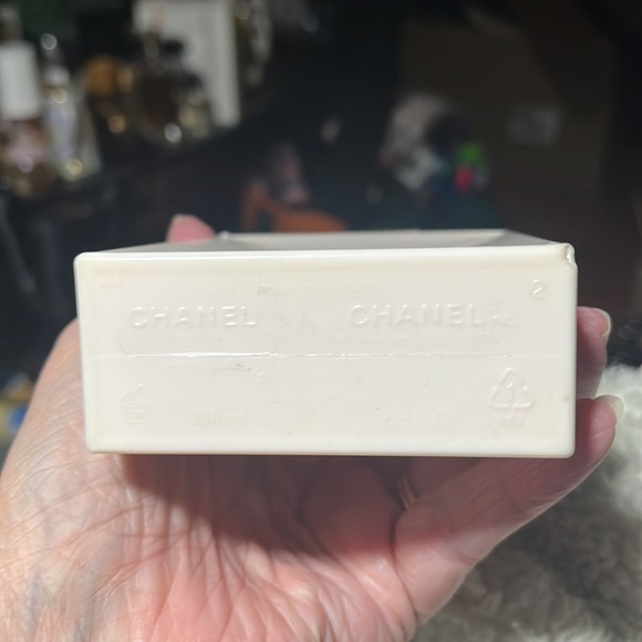 Chanel Gabrielle Moisturizing Body Lotion 200ml.  Slightly used Tester - Picture 3 of 3